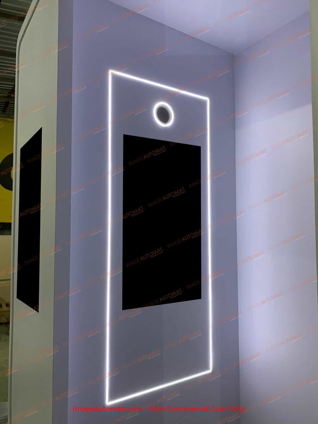 ผลงานตู้โฟโต้บูธ Photobooth Structure ผลิตภายในประเทศไทย แข็งแรงทนทาน - งานที่ 1